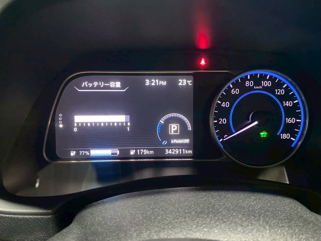 驚異の走行34万km!大切に乗られたZE1リーフを中古バッテリー交換でリフレッシュ! その2